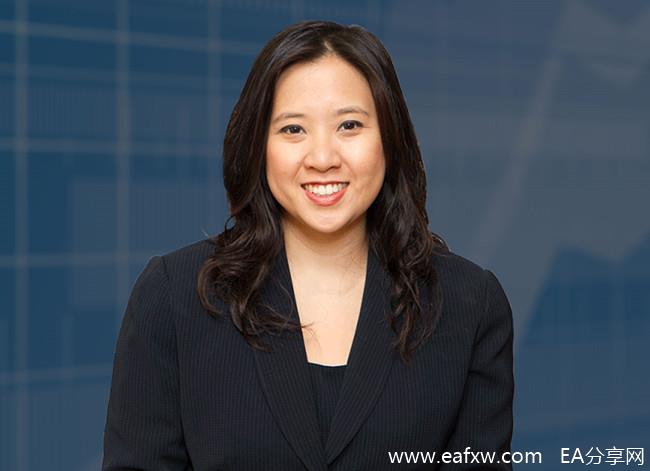 她不仅是大美女，还是资深外汇交易策略师.jpg